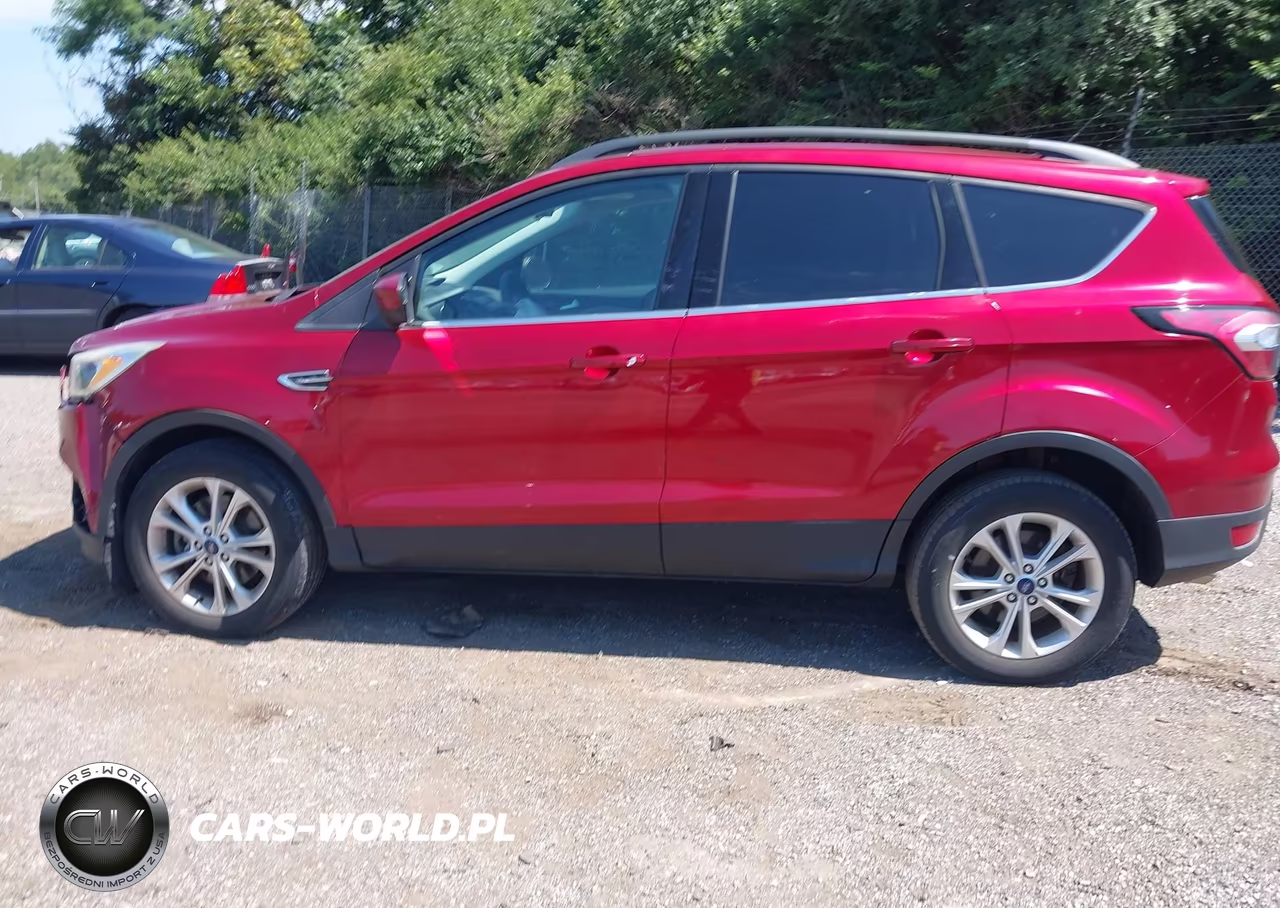 2018 Ford Escape Se VIN:1FMCU9GDXJUA47413 - 15