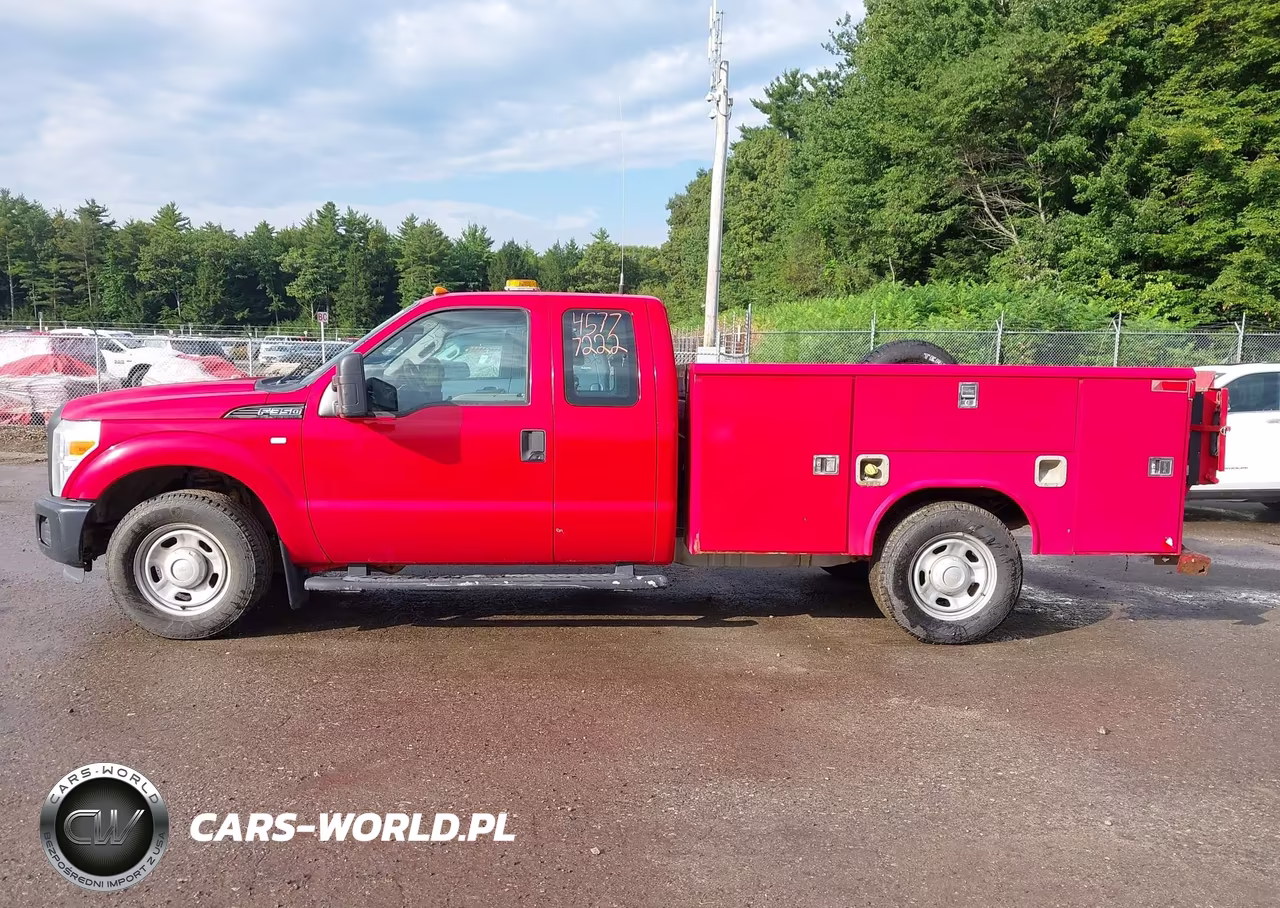 2011 Ford F-350 Chassis Xl VIN:1FD8X3E61BEC07110 - 14