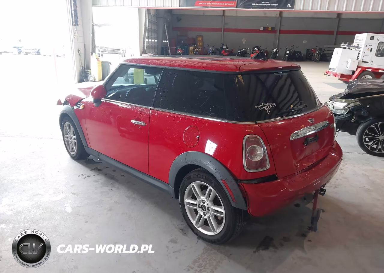 2011 Mini Cooper VIN:WMWSU3C58BT251899 - 3