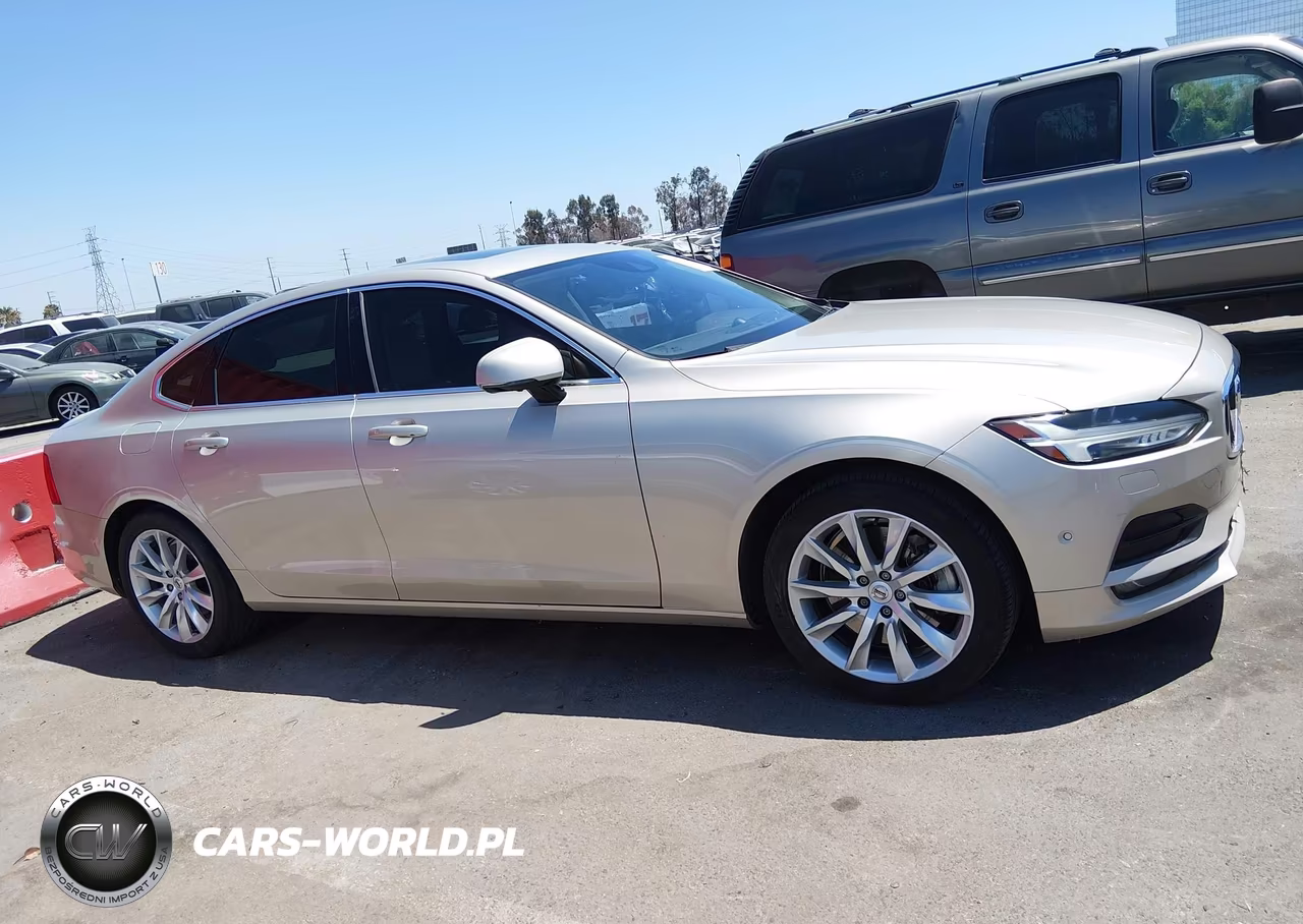 2017 Volvo S90 T6 Momentum VIN:YV1A22MK0H1016172 - 13
