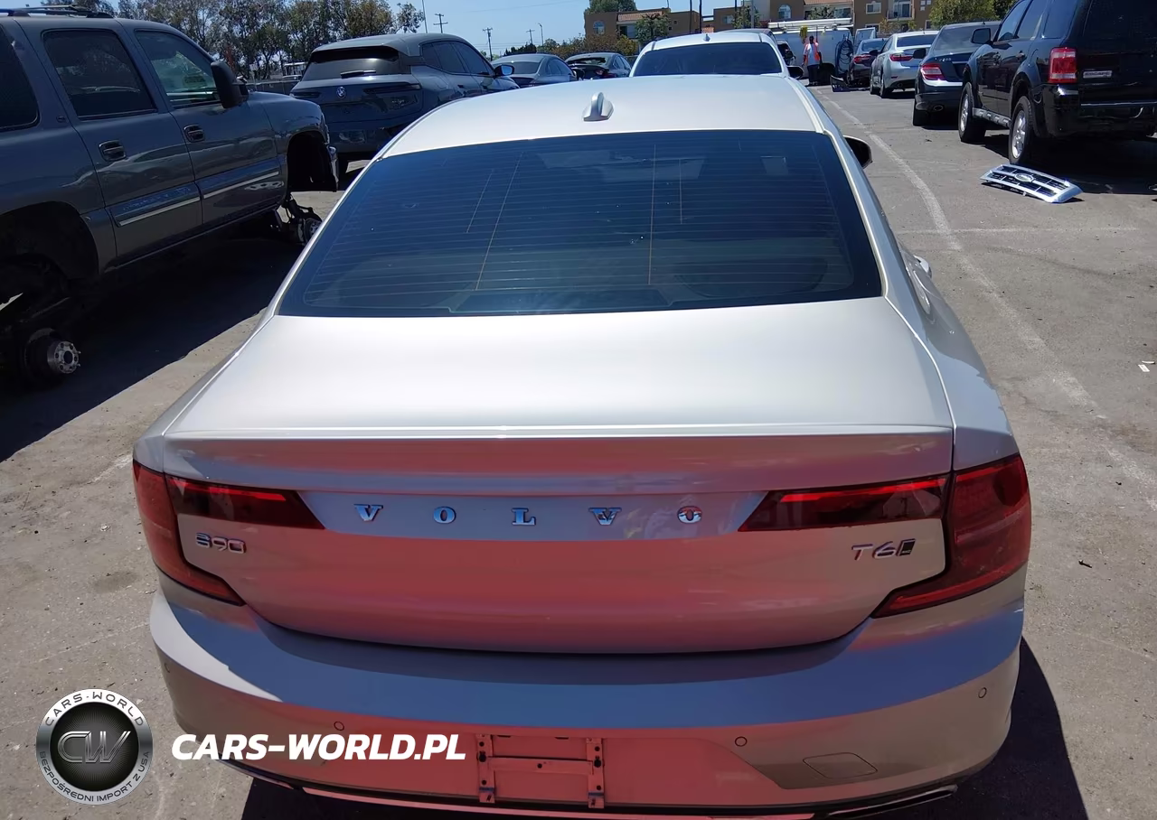 2017 Volvo S90 T6 Momentum VIN:YV1A22MK0H1016172 - 16