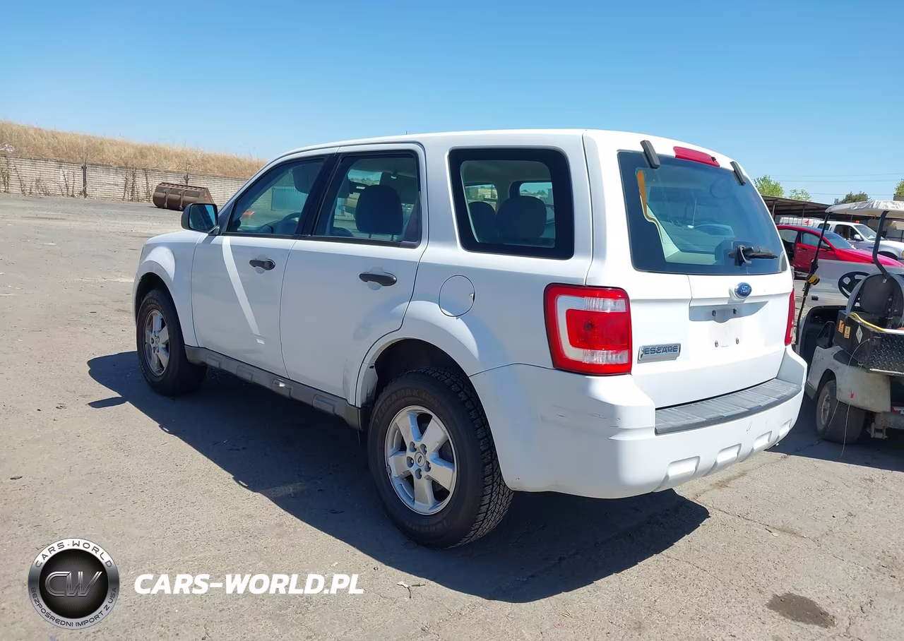 2009 Ford Escape Xls-Xls Manual VIN:1FMCU02759KB08607 - 3