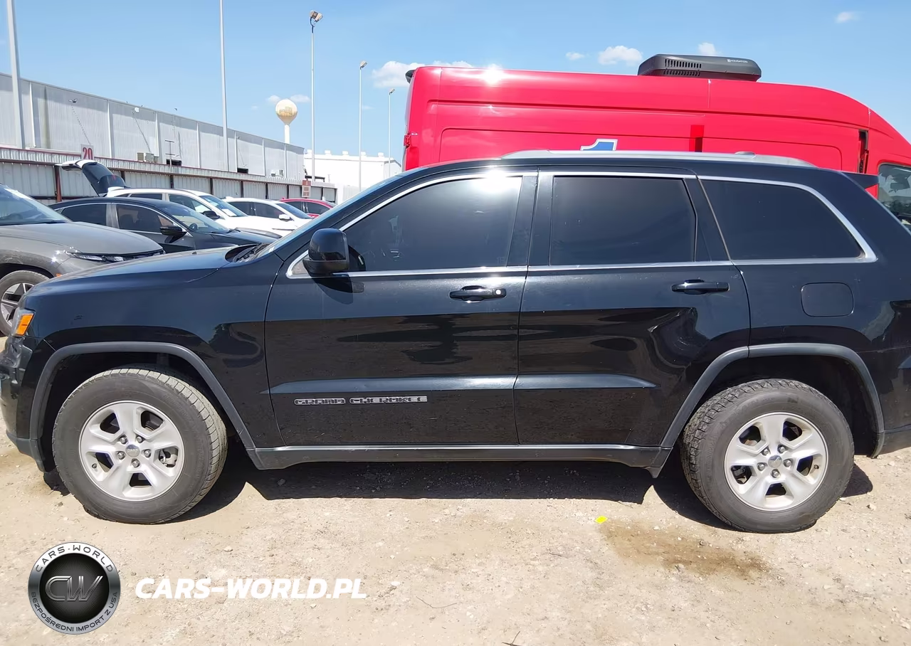 2017 Jeep Grand Cherokee Laredo VIN:1C4RJEAG7HC626314 - 14