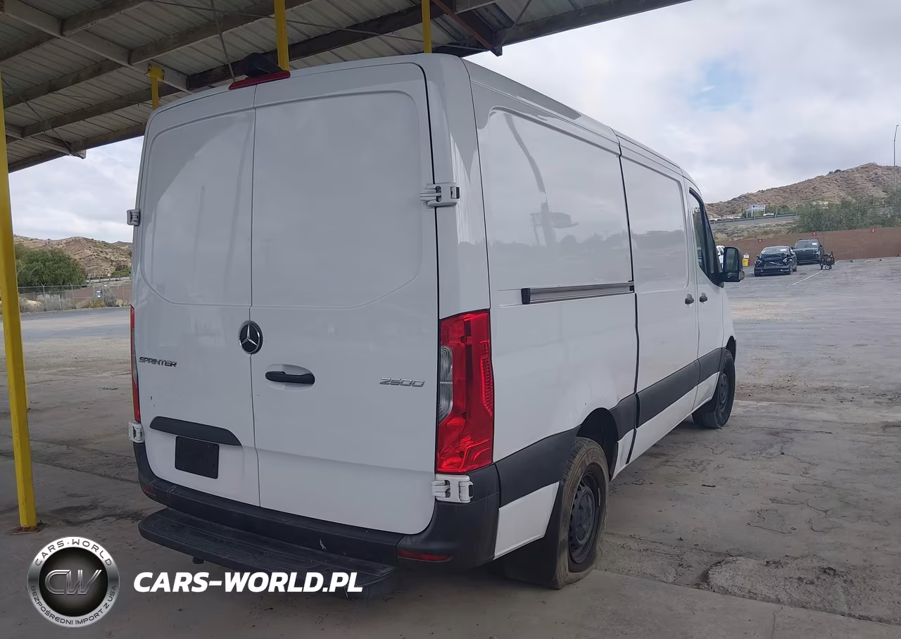 2024 Mercedes-Benz Sprinter 2500 Standard Roof 4-Cyl Diesel VIN:W1Y4KBHY3RT189140 - 4