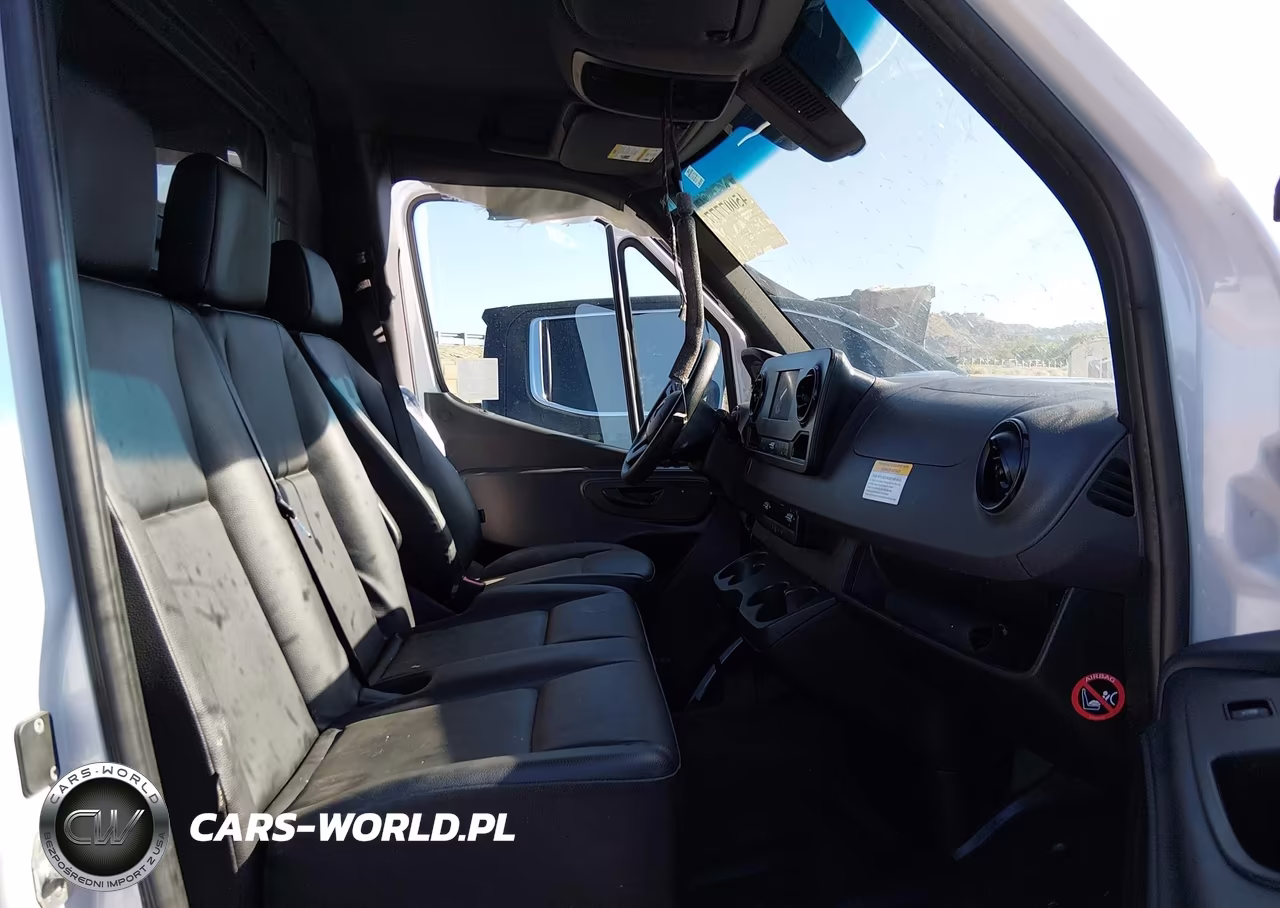 2024 Mercedes-Benz Sprinter 2500 Standard Roof 4-Cyl Diesel VIN:W1Y4KBHY3RT189140 - 5