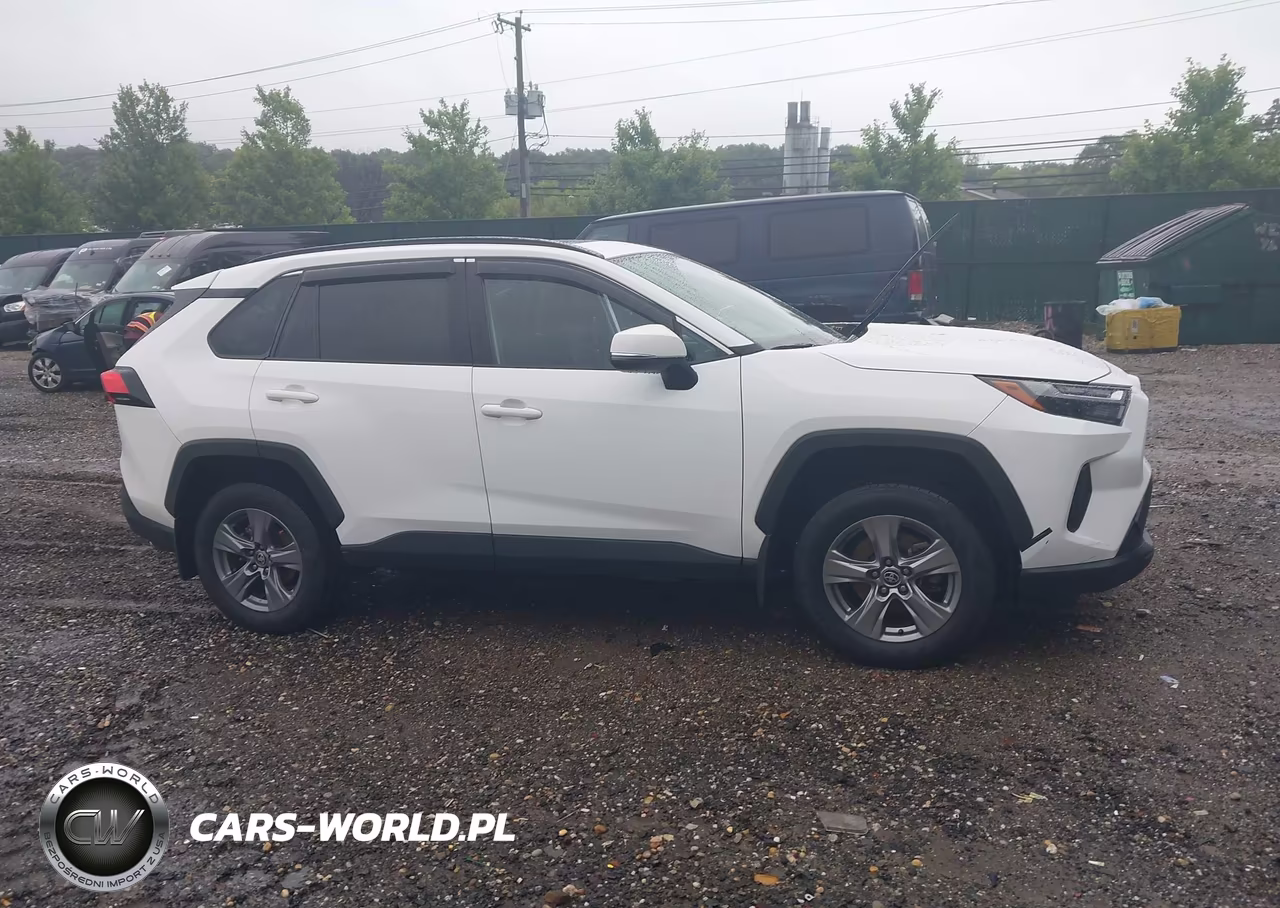2024 Toyota Rav4 Xle VIN:2T3P1RFV2RC422915 - 13