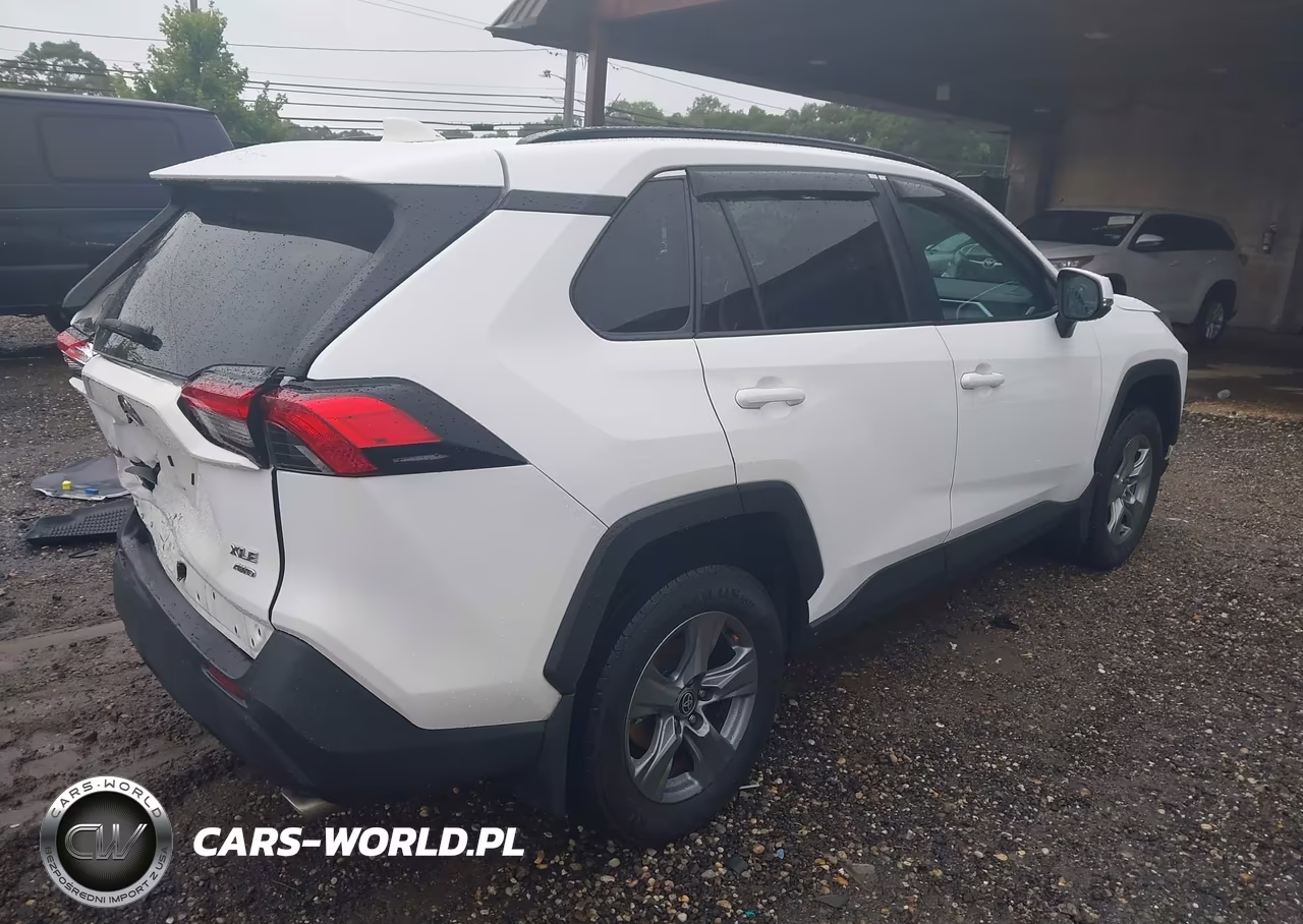 2024 Toyota Rav4 Xle VIN:2T3P1RFV2RC422915 - 4