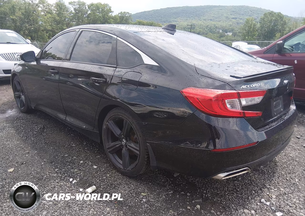 2018 Honda Accord Sport VIN:1HGCV1F35JA207325 - 3