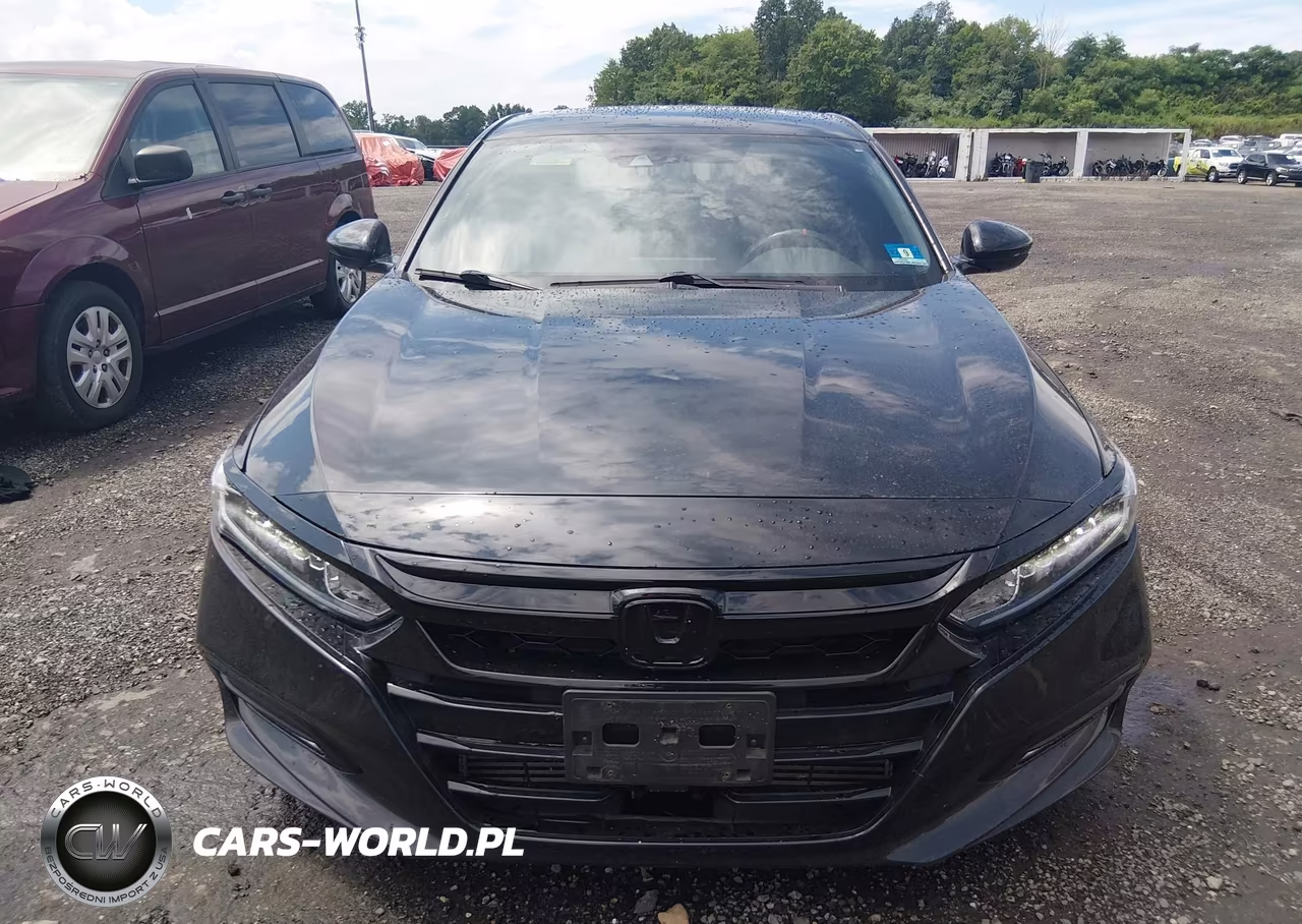 2018 Honda Accord Sport VIN:1HGCV1F35JA207325 - 6