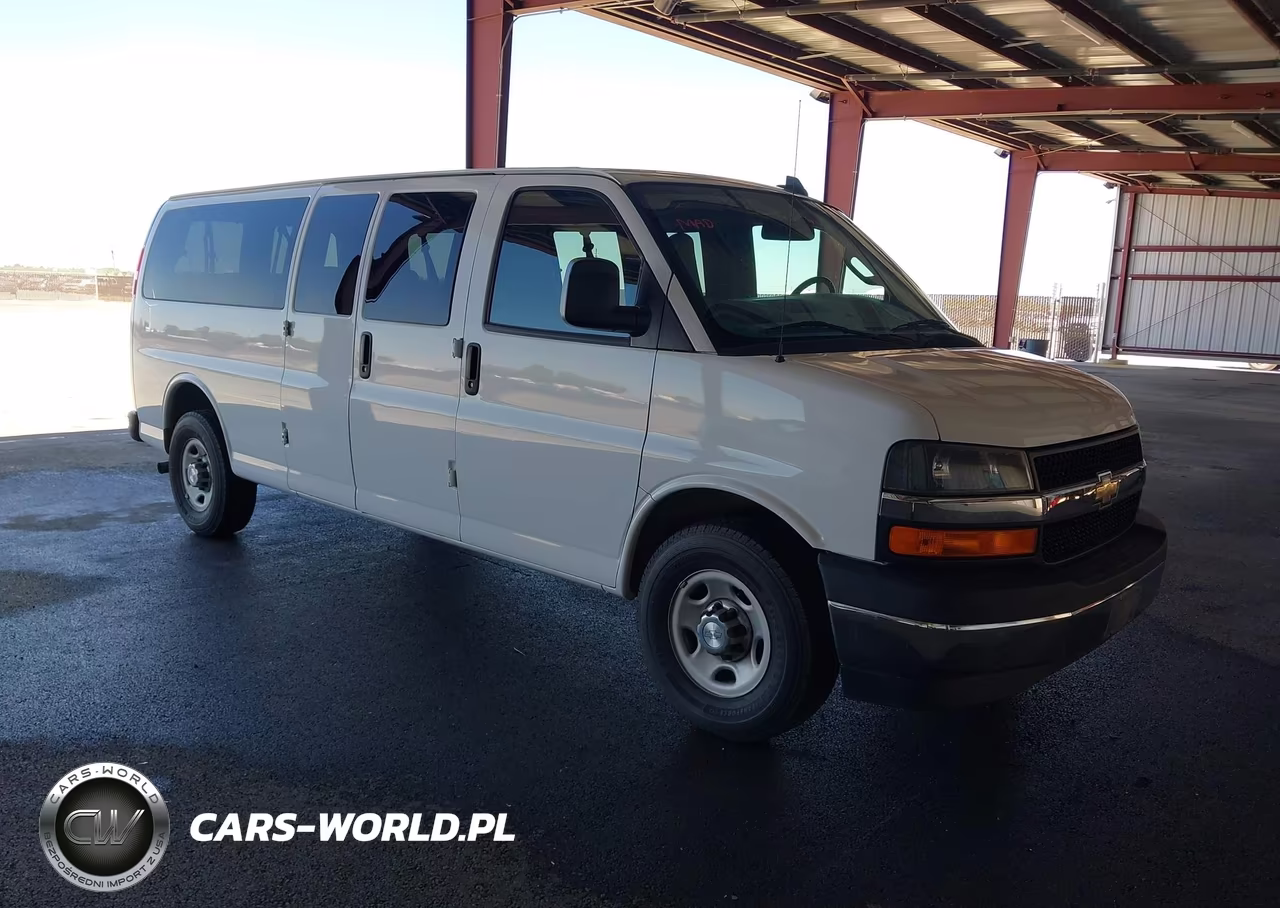 2017 Chevrolet Express 3500 Lt – zdjęcie 1 z 18
