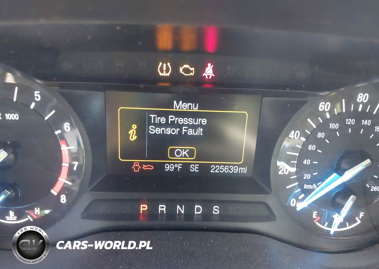 2015 Ford Fusion Se VIN:1FA6P0HD7F5131490 - 17