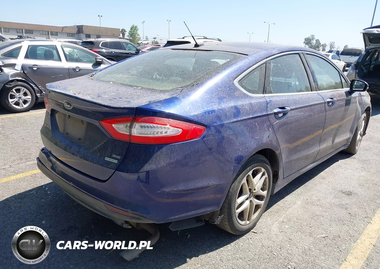 2015 Ford Fusion Se VIN:1FA6P0HD7F5131490 - 4
