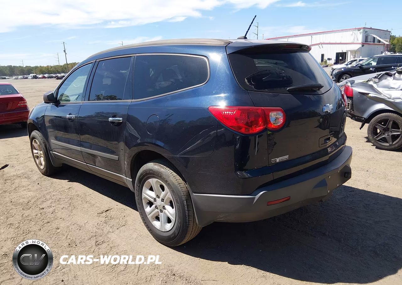 2012 Chevrolet Traverse Ls VIN:1GNKRFED2CJ330788 - 3