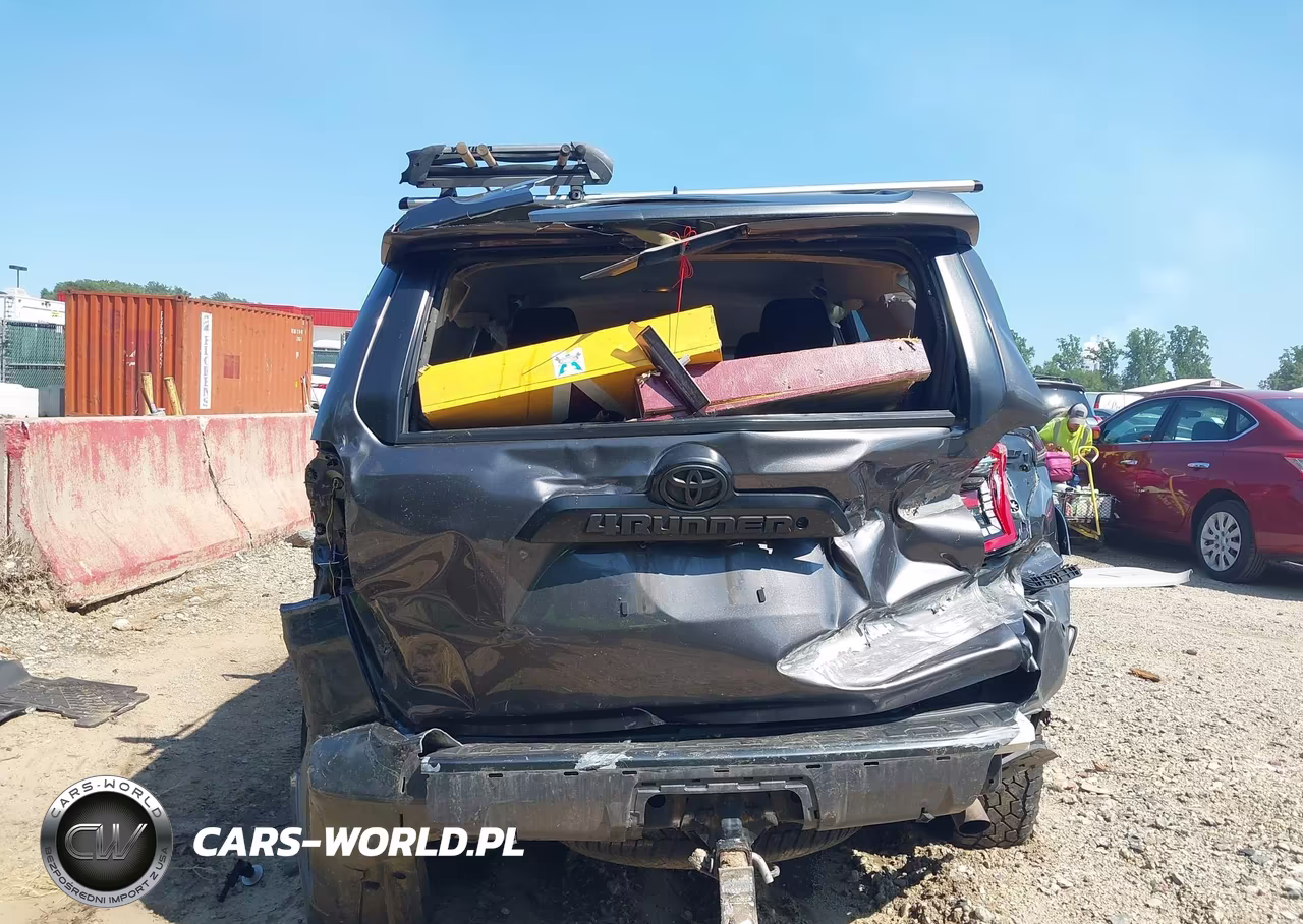 2020 Toyota 4Runner Trd Off Road VIN:JTEBU5JR5L5751329 - 17