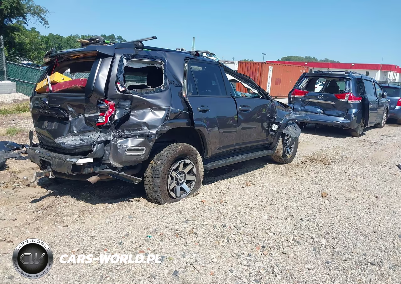 2020 Toyota 4Runner Trd Off Road VIN:JTEBU5JR5L5751329 - 4