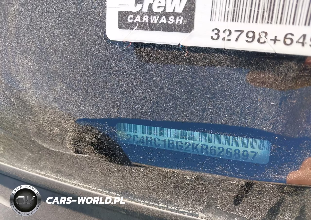 2019 Chrysler Pacifica Touring L VIN:2C4RC1BG2KR626897 - 9