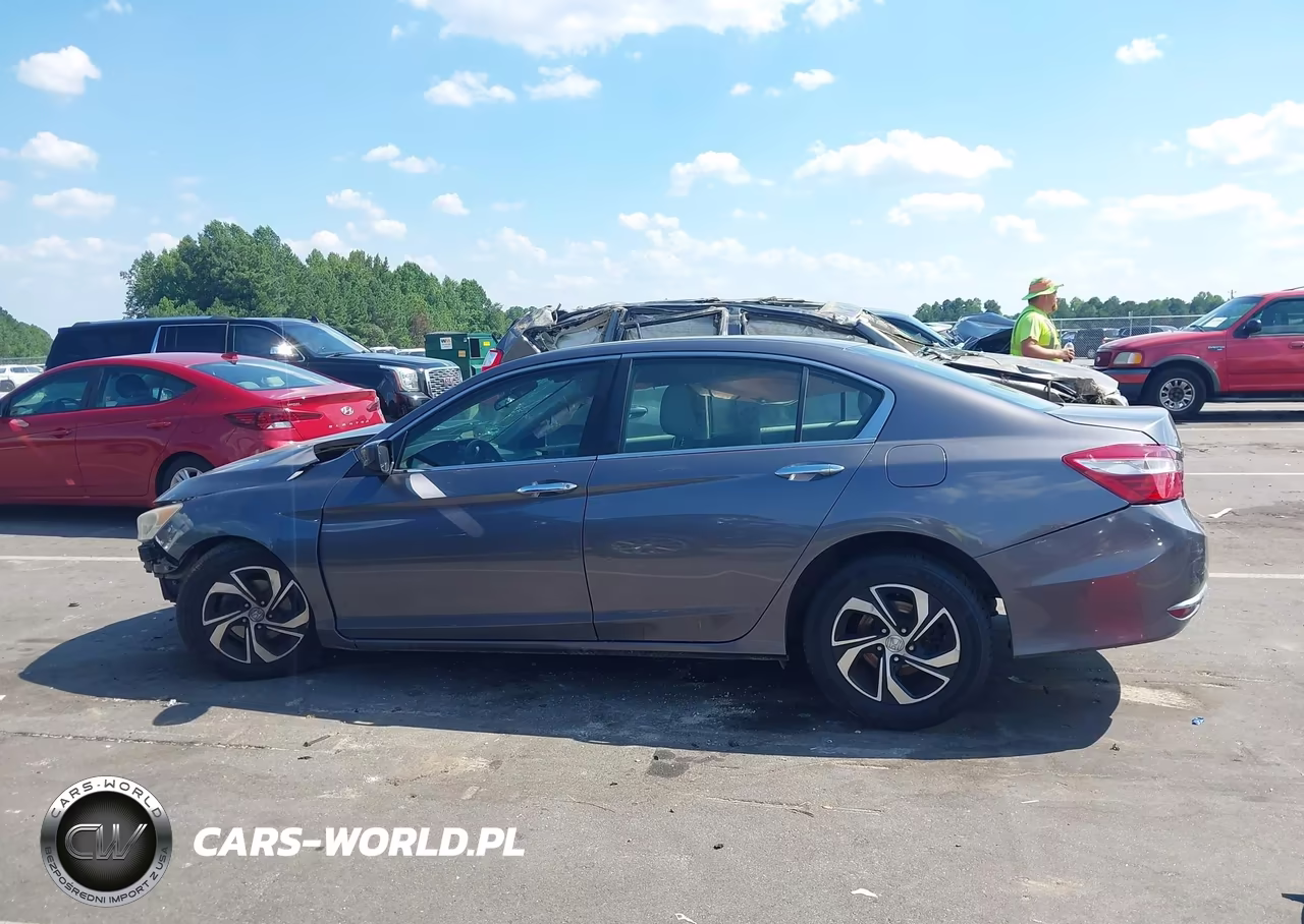 2017 Honda Accord Lx VIN:1HGCR2F39HA219837 - 15