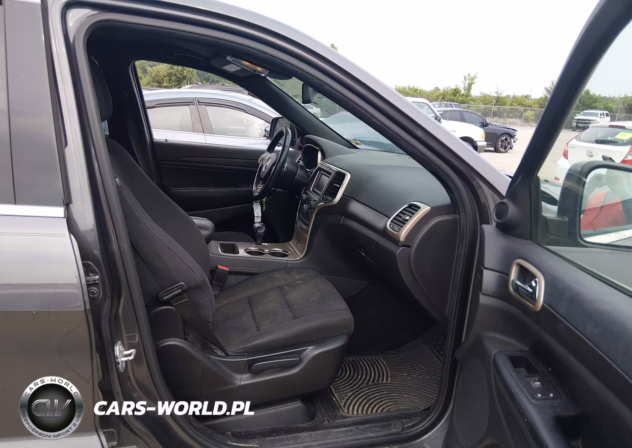 2015 Jeep Grand Cherokee Laredo VIN:1C4RJFAG9FC171176 - 5