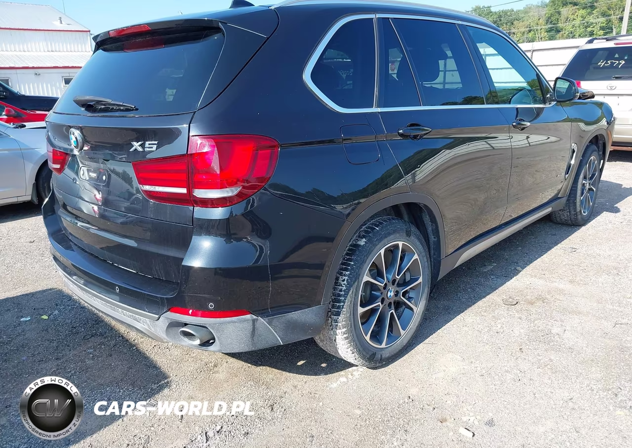 2017 BMW X5 xDrive35I VIN:5UXKR0C33H0X82356 - 4