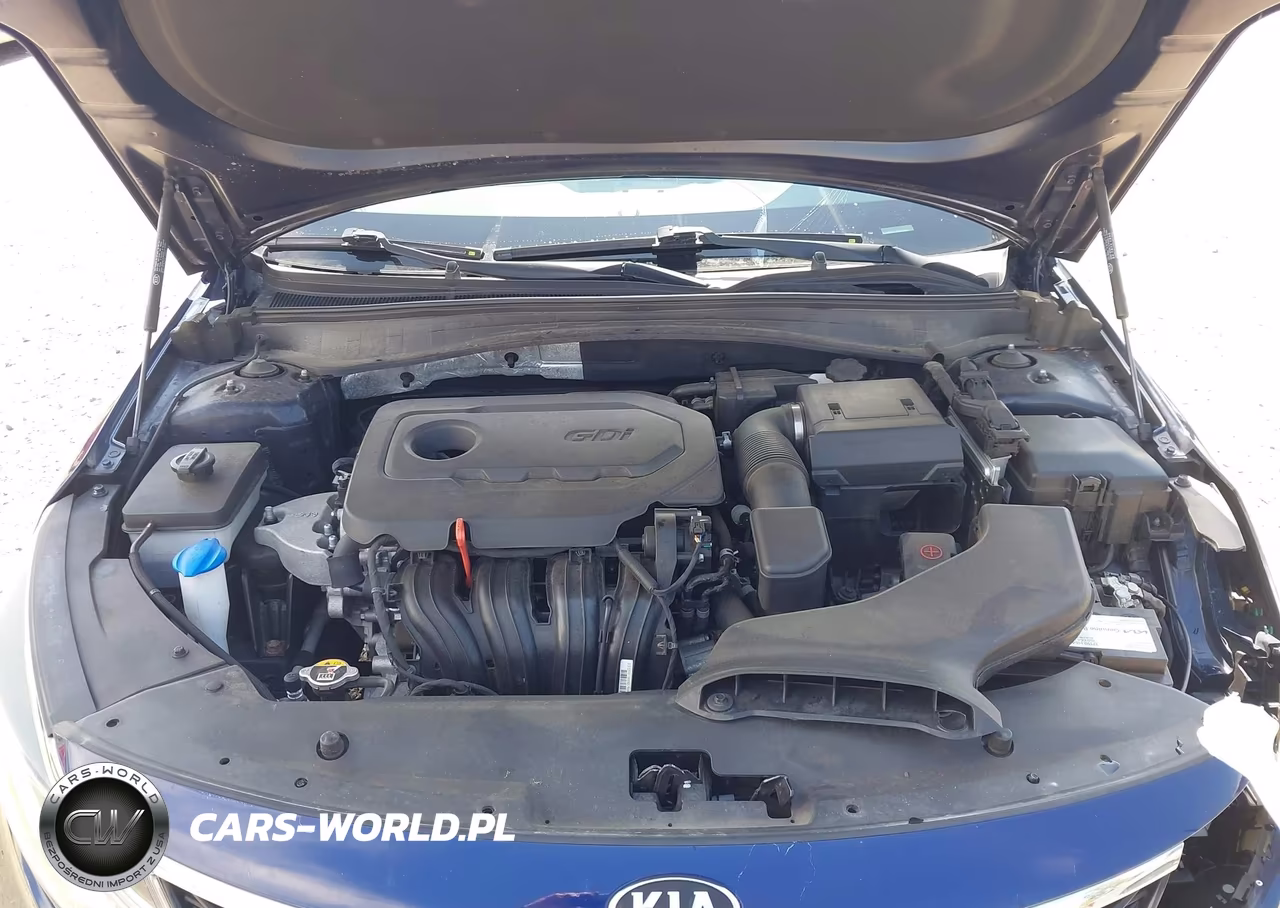2019 Kia Optima S VIN:5XXGT4L31KG361063 - 10