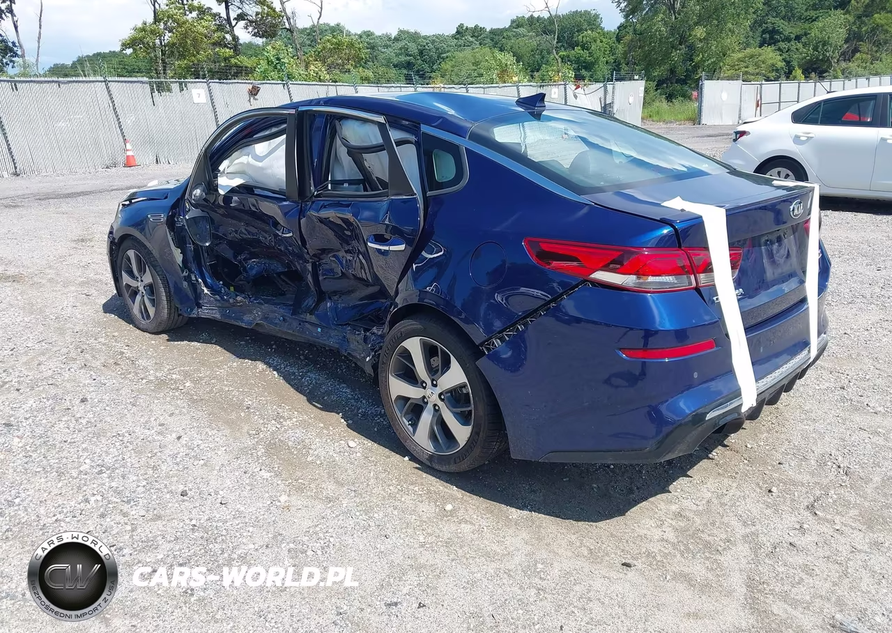 2019 Kia Optima S VIN:5XXGT4L31KG361063 - 3