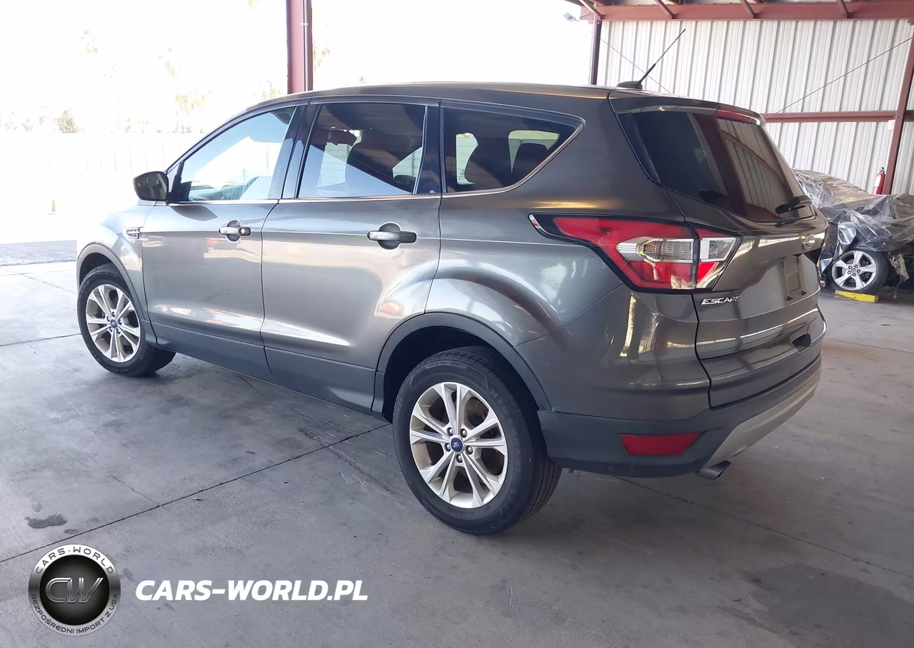 2017 Ford Escape Se VIN:1FMCU0GD4HUB81775 - 3