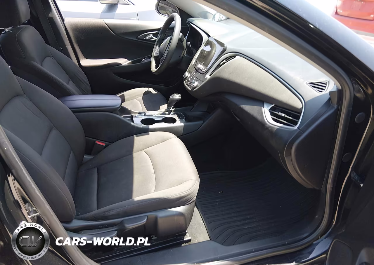 2019 Chevrolet Malibu 1Ls VIN:1G1ZB5ST2KF213076 - 5