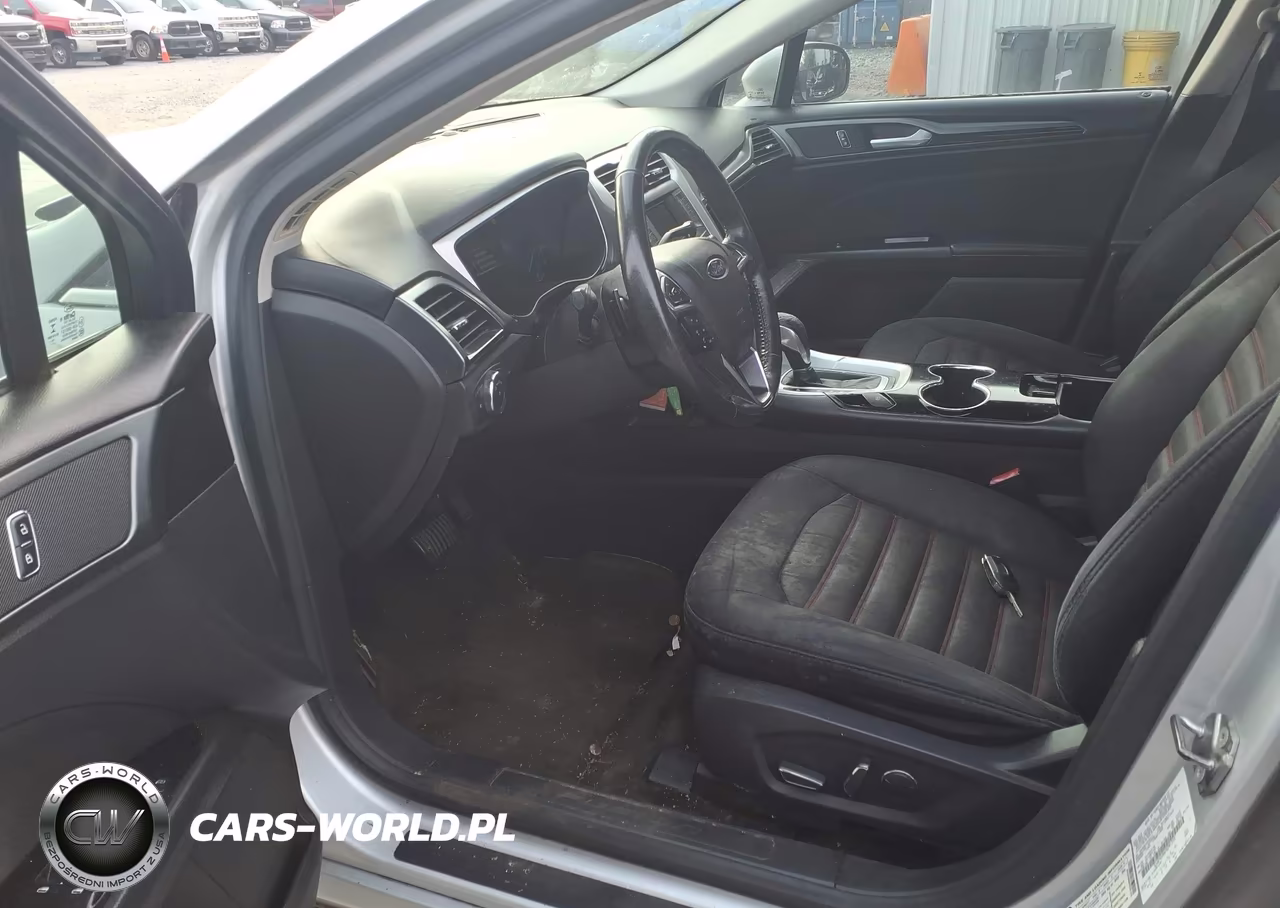 2015 Ford Fusion Se VIN:3FA6P0H96FR291255 - 5