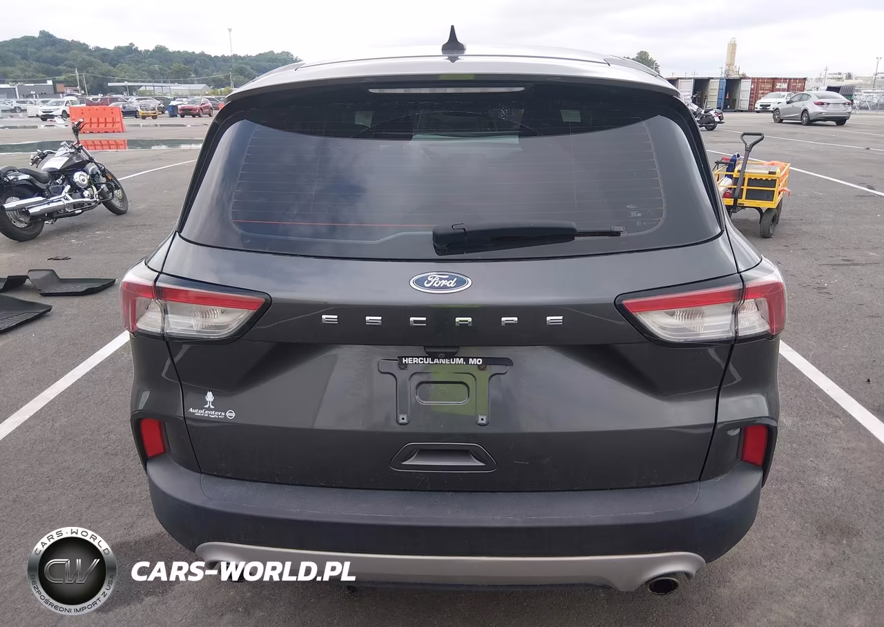 2020 Ford Escape S VIN:1FMCU0F67LUC56299 - 16