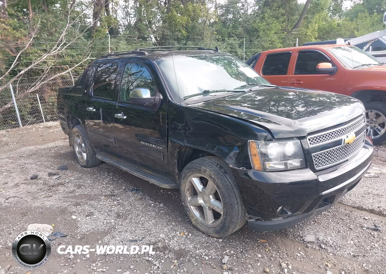 2012 Chevrolet Avalanche Lt – zdjęcie 1 z 18