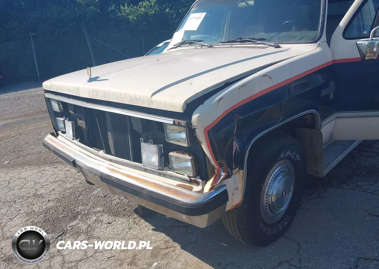 1986 Chevrolet Suburban C2 VIN:1G8GC26M3GF116435 - 6