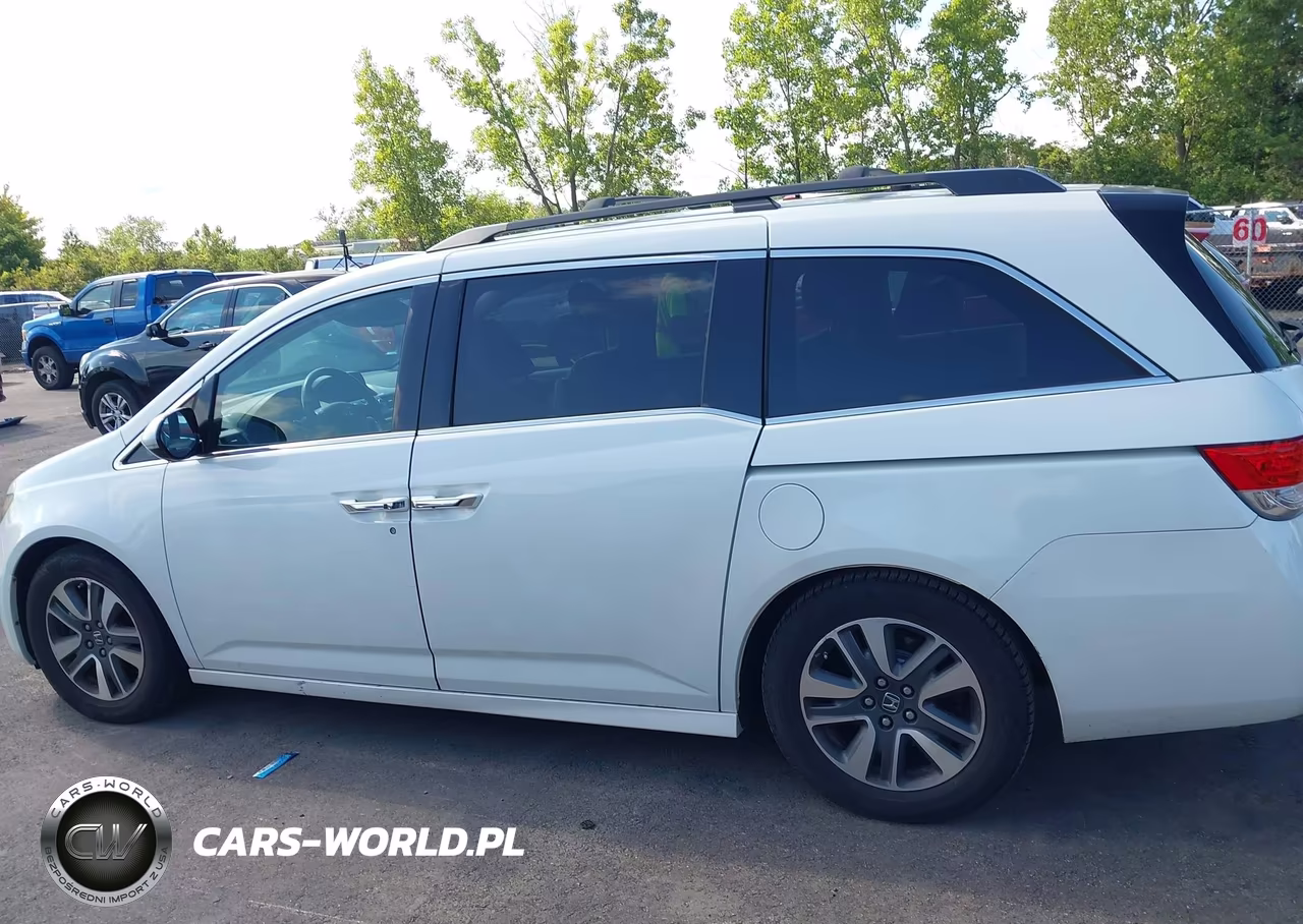 2015 Honda Odyssey Touring-Touring Elite VIN:5FNRL5H99FB032504 - 14