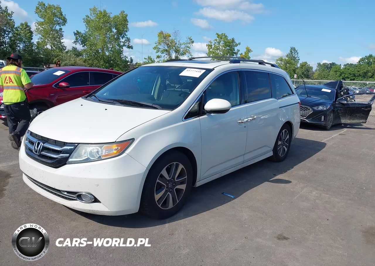 2015 Honda Odyssey Touring-Touring Elite VIN:5FNRL5H99FB032504 - 2