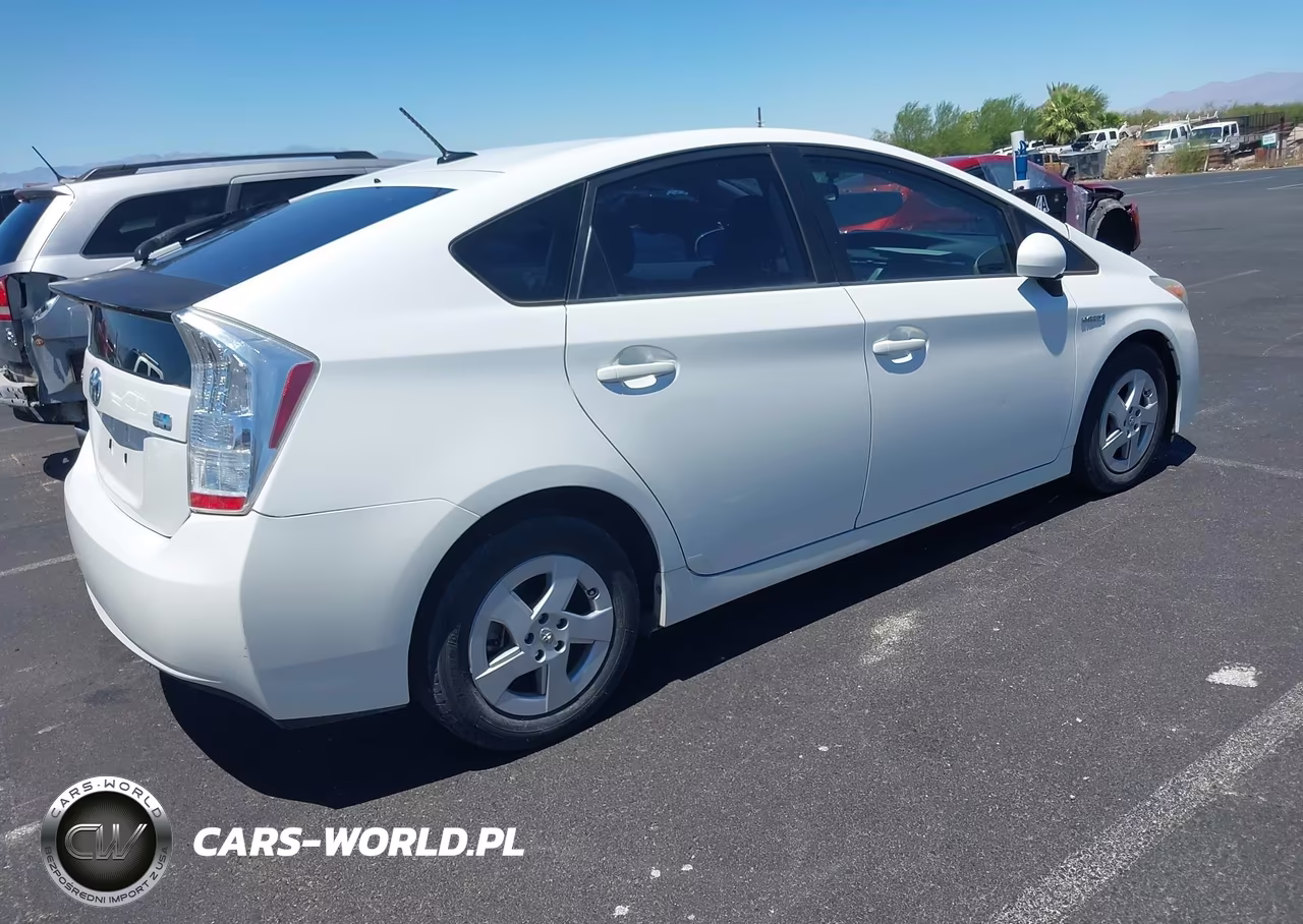 2010 Toyota Prius Iii VIN:JTDKN3DU8A0235112 - 4