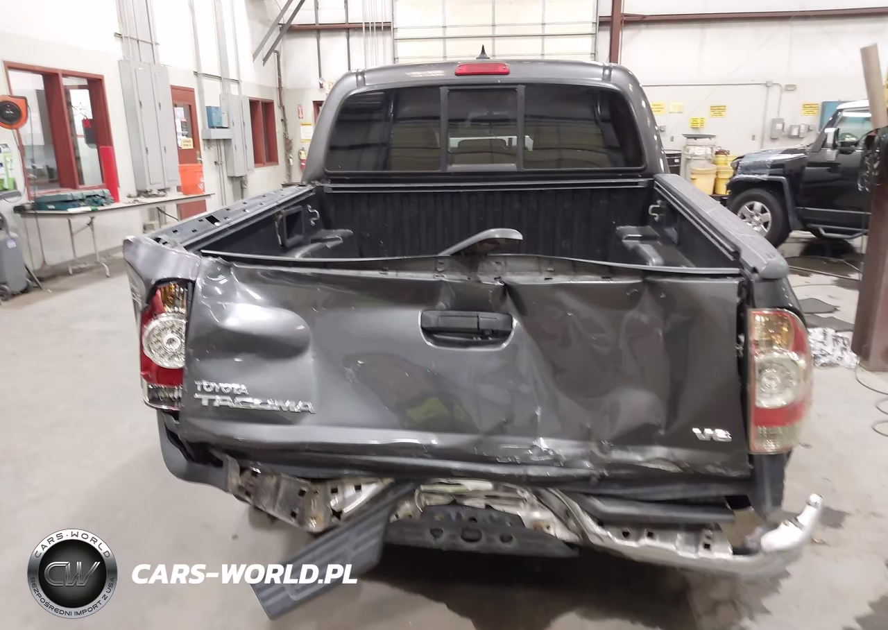 2012 Toyota Tacoma Base V6 VIN:3TMLU4EN2CM085356 - 17