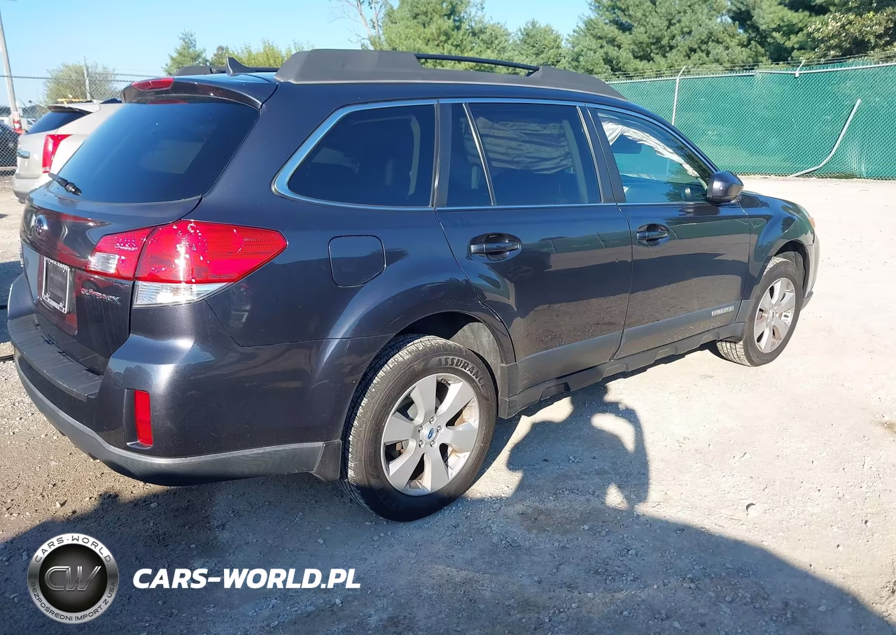2012 Subaru Outback 2.5I Limited VIN:4S4BRCKC3C3218178 - 4