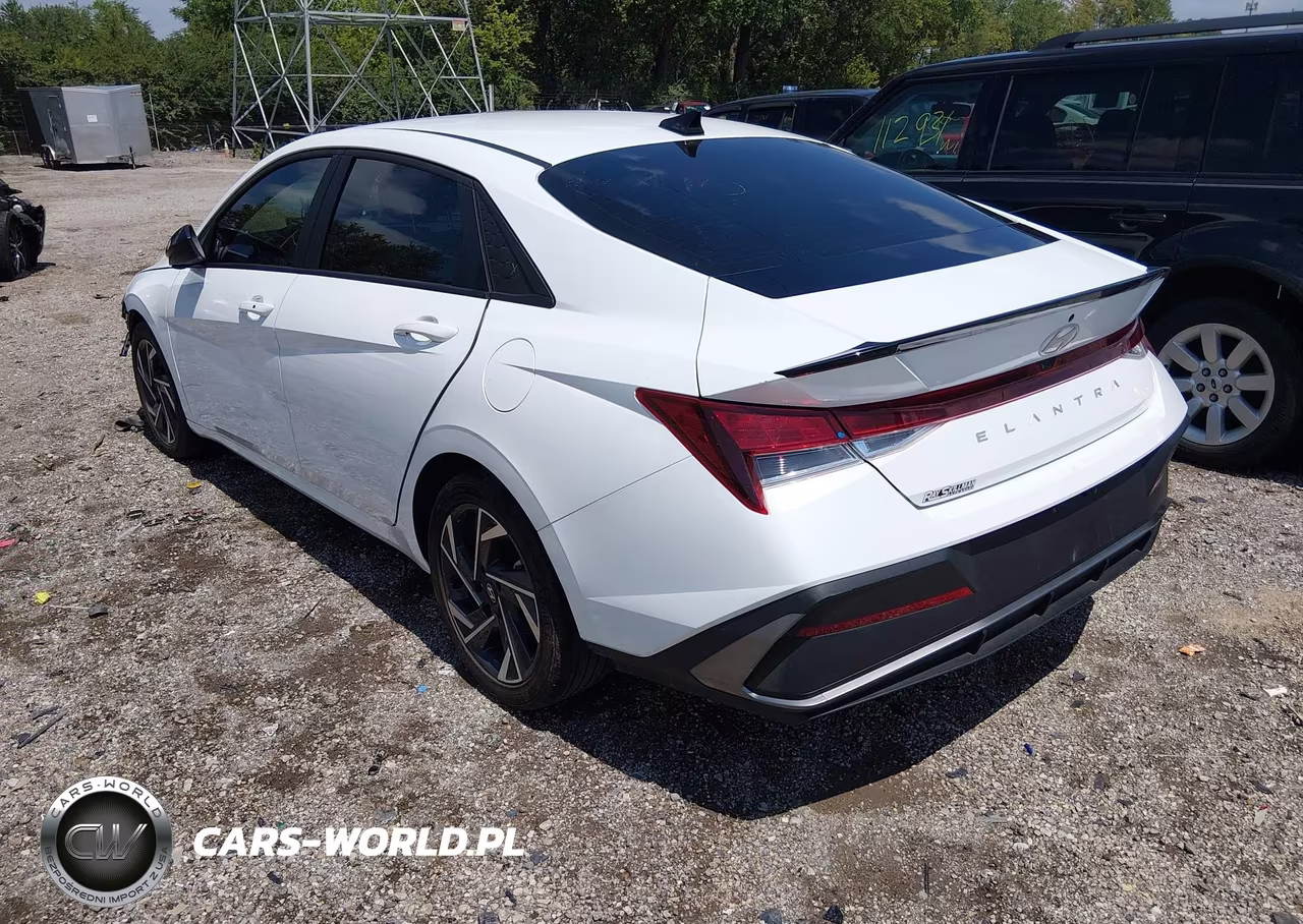 2025 Hyundai Elantra Sel Sport VIN:KMHLM4DG9SU881790 - 3