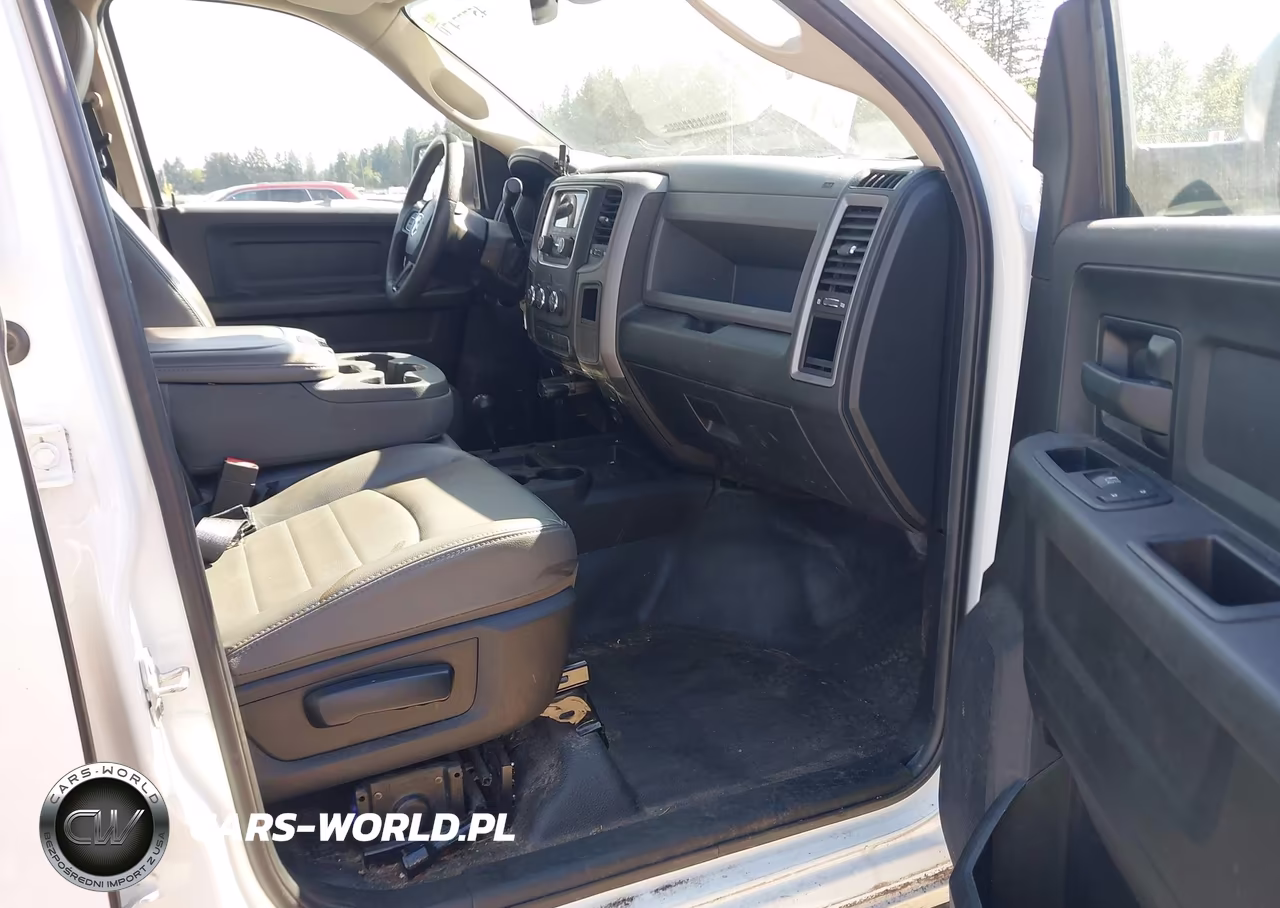 2018 Ram 2500 Tradesman 4X4 6'4 Box VIN:3C6TR5CT2JG278506 - 5