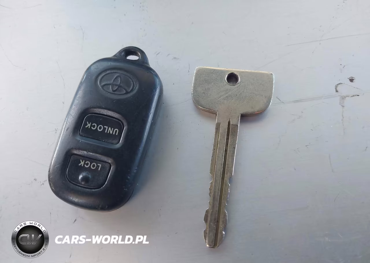 2001 Toyota Camry Le VIN:JT2BG22K610606542 - 11