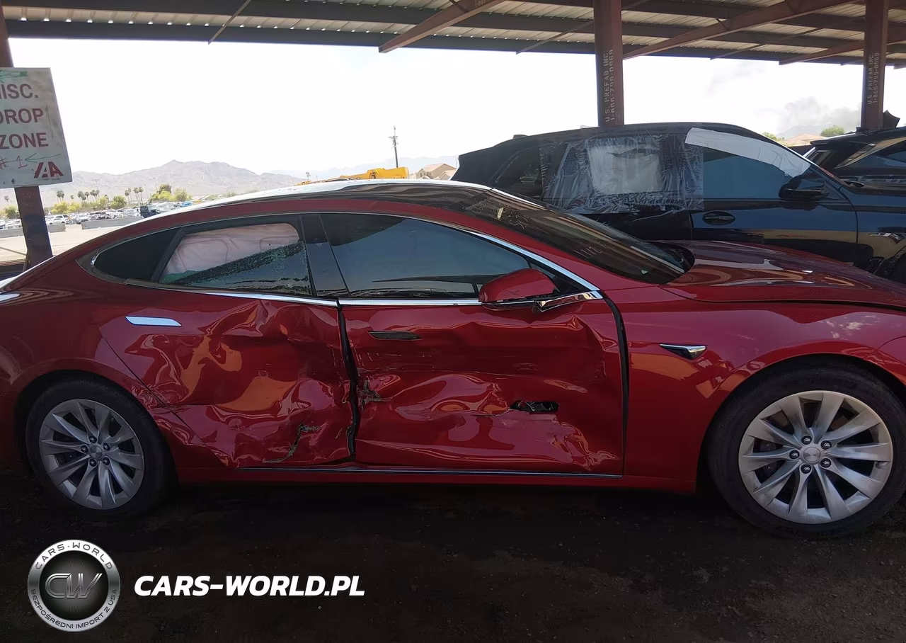 2018 Tesla Model S 100D-75D-P100D VIN:5YJSA1E28JF245430 - 11