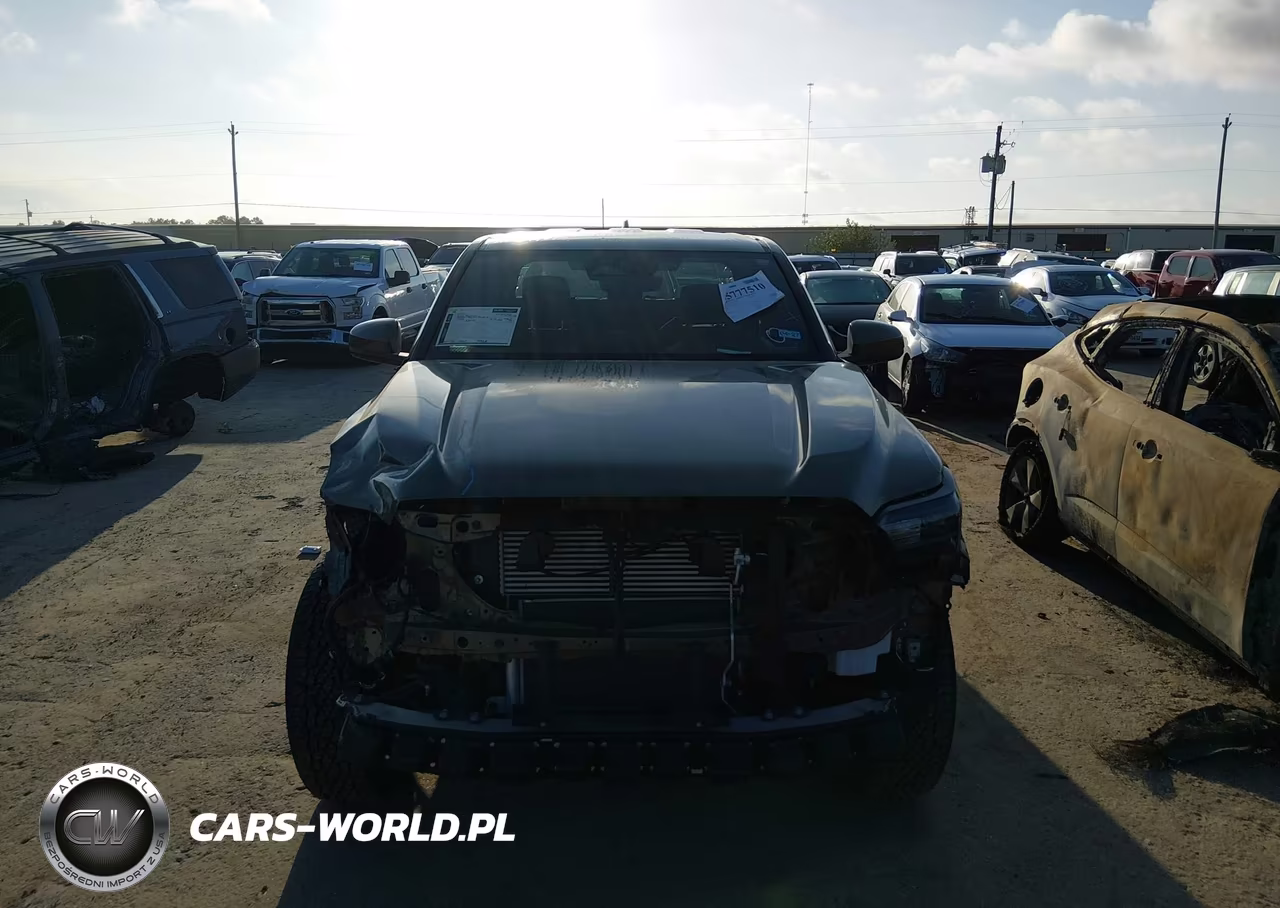 2025 Toyota Tacoma Trd Off Road VIN:3TMLB5JN3SM125346 - 6