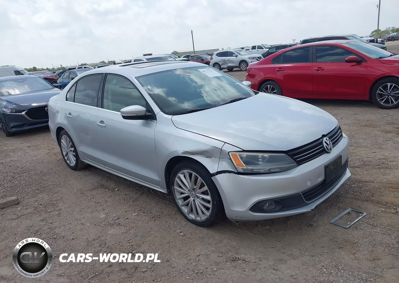 2011 Volkswagen Jetta 2.5L Sel – zdjęcie 1 z 10