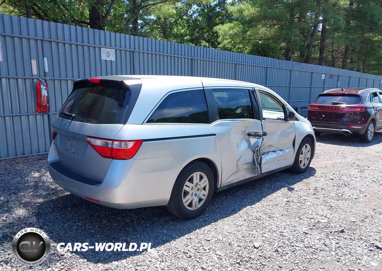 2012 Honda Odyssey Lx VIN:5FNRL5H26CB092948 - 4