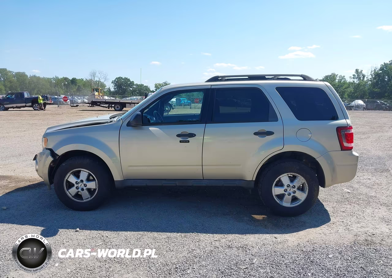 2010 Ford Escape Xlt VIN:1FMCU0DG8AKC28984 - 14