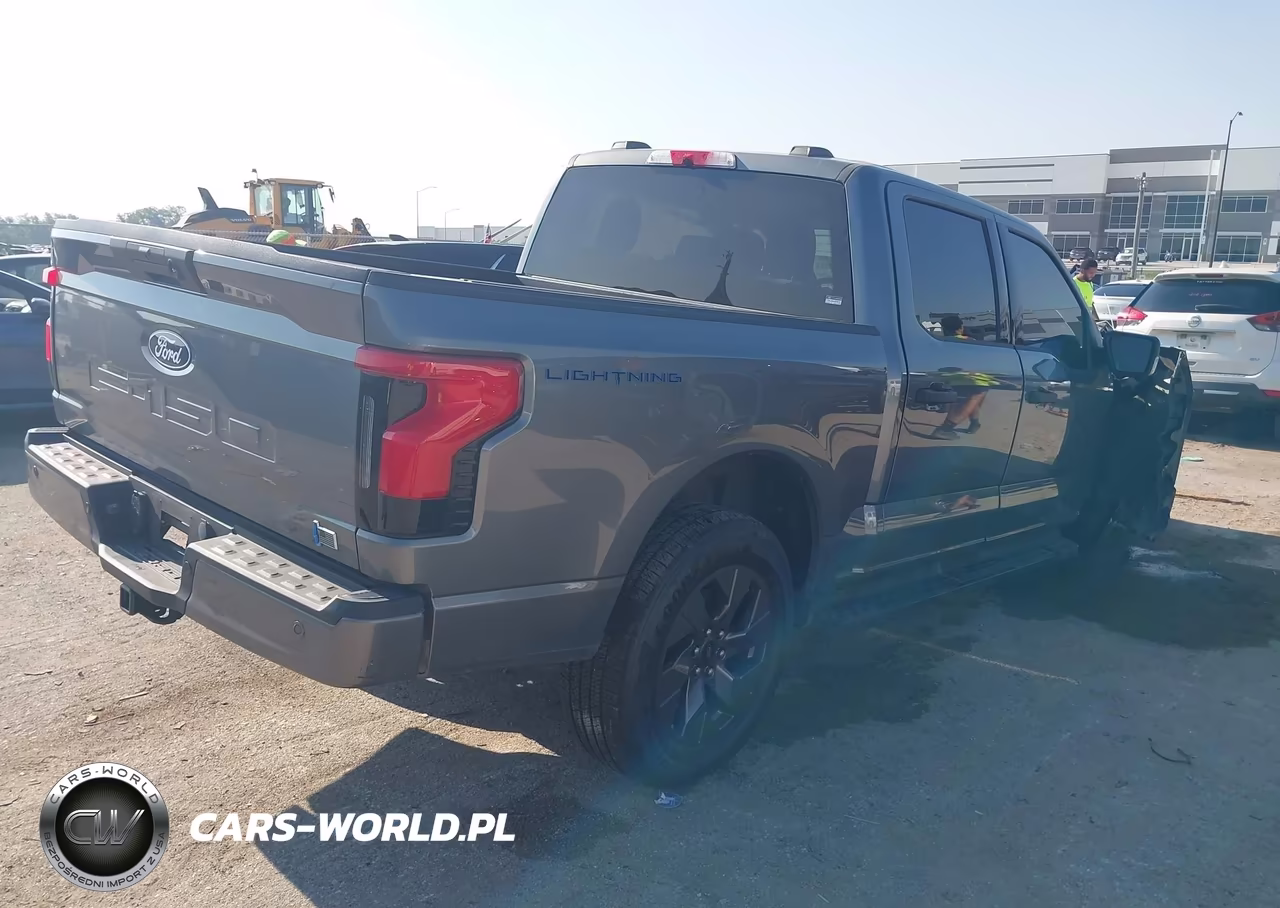 2024 Ford F-150 Lightning Xlt VIN:1FTVW3LK0RWG23048 - 4