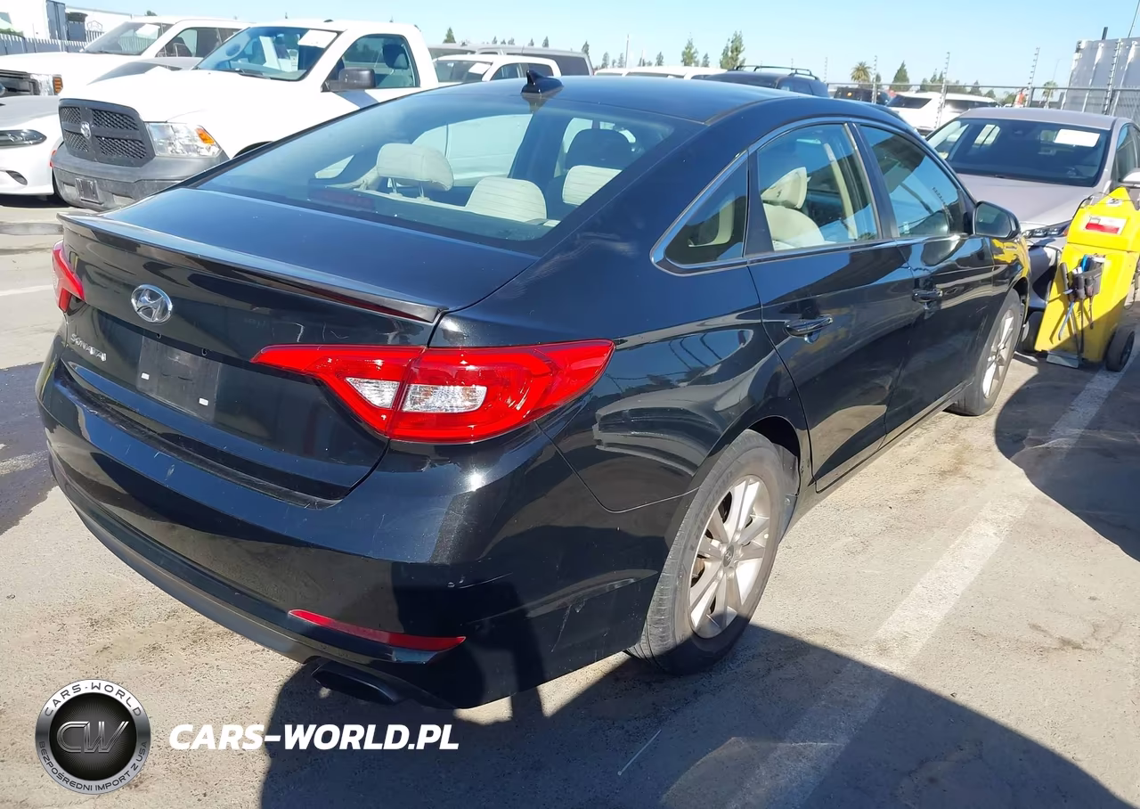 2016 Hyundai Sonata Se VIN:5NPE24AFXGH398230 - 4