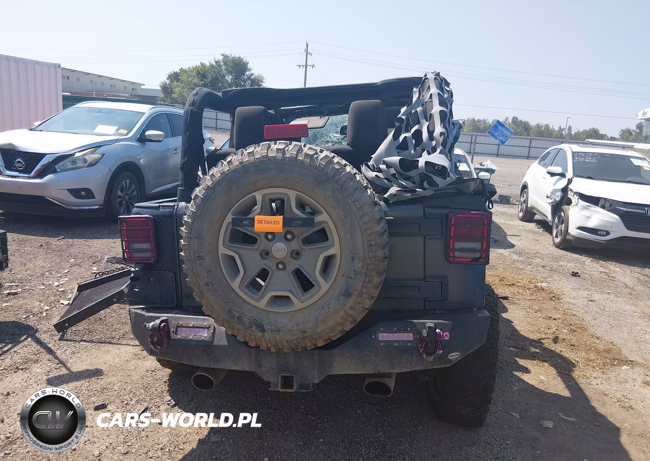 2018 Jeep Wrangler Jk Rubicon 4X4 VIN:1C4BJWCG7JL823798 - 16