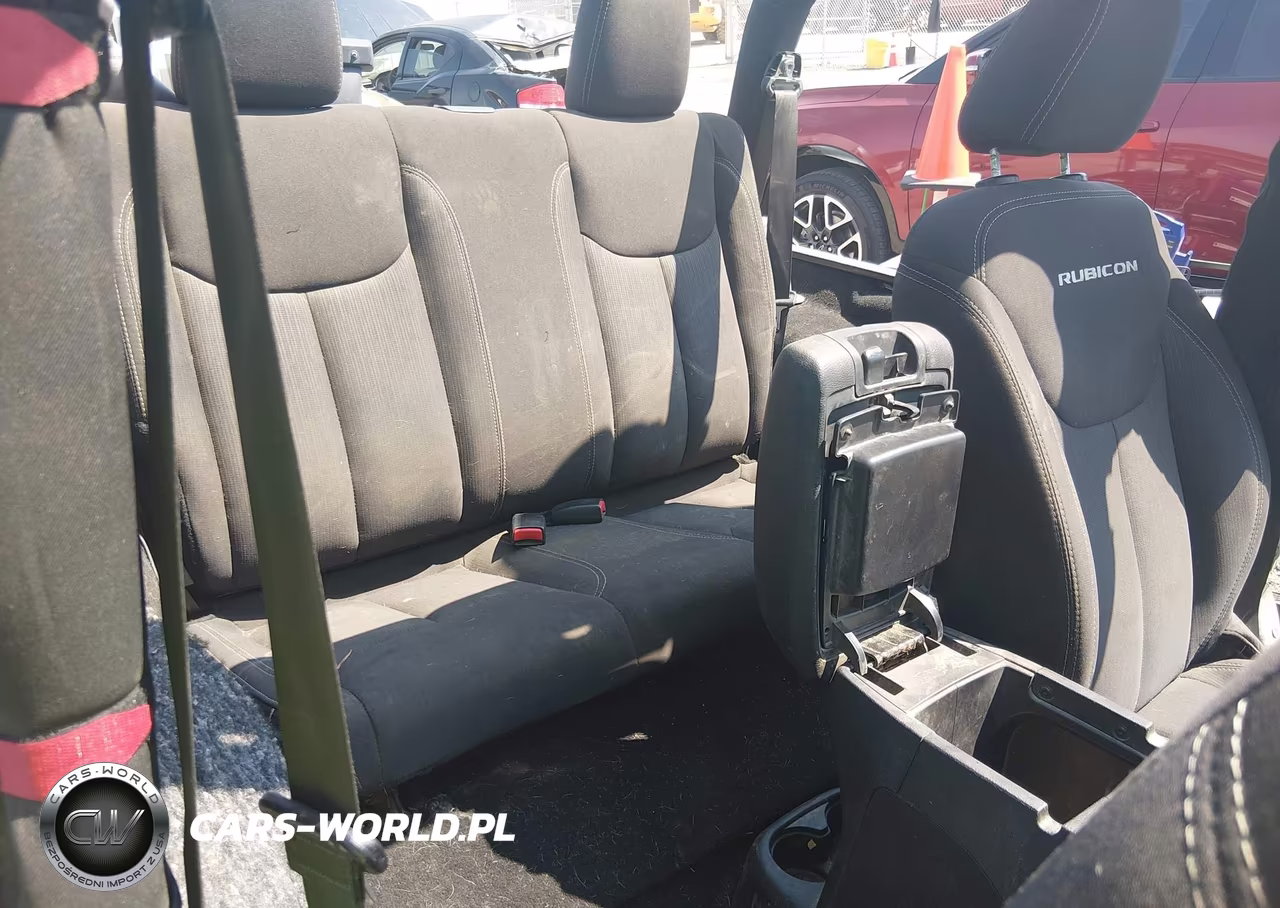 2018 Jeep Wrangler Jk Rubicon 4X4 VIN:1C4BJWCG7JL823798 - 8