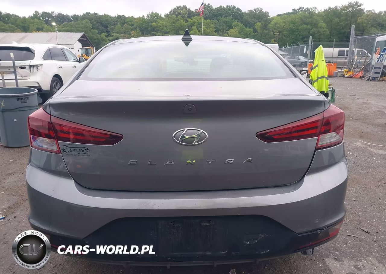2019 Hyundai Elantra Sel VIN:5NPD84LF9KH421822 - 16