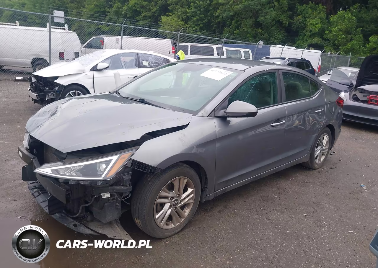 2019 Hyundai Elantra Sel VIN:5NPD84LF9KH421822 - 2